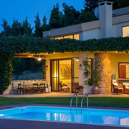 The Sani Jewels, Anna With Pool Villa *